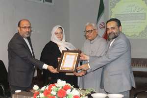 چراغ مثنوی‌خوانی در پاکستان خاموش شدنی نیست